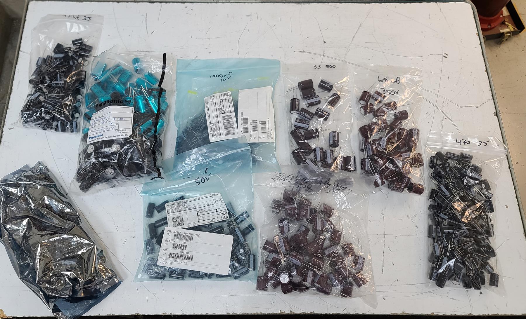 AccuSource Electrolytic Capacitor batch for sale